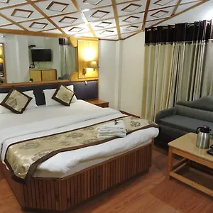 Chaman Palace Hotel